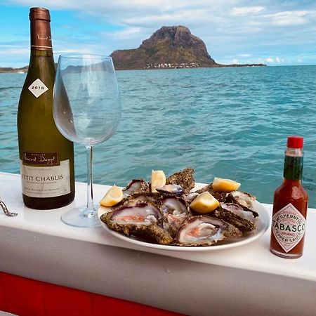 Residence Au Bout Du Morne Le Morne Eksteriør billede